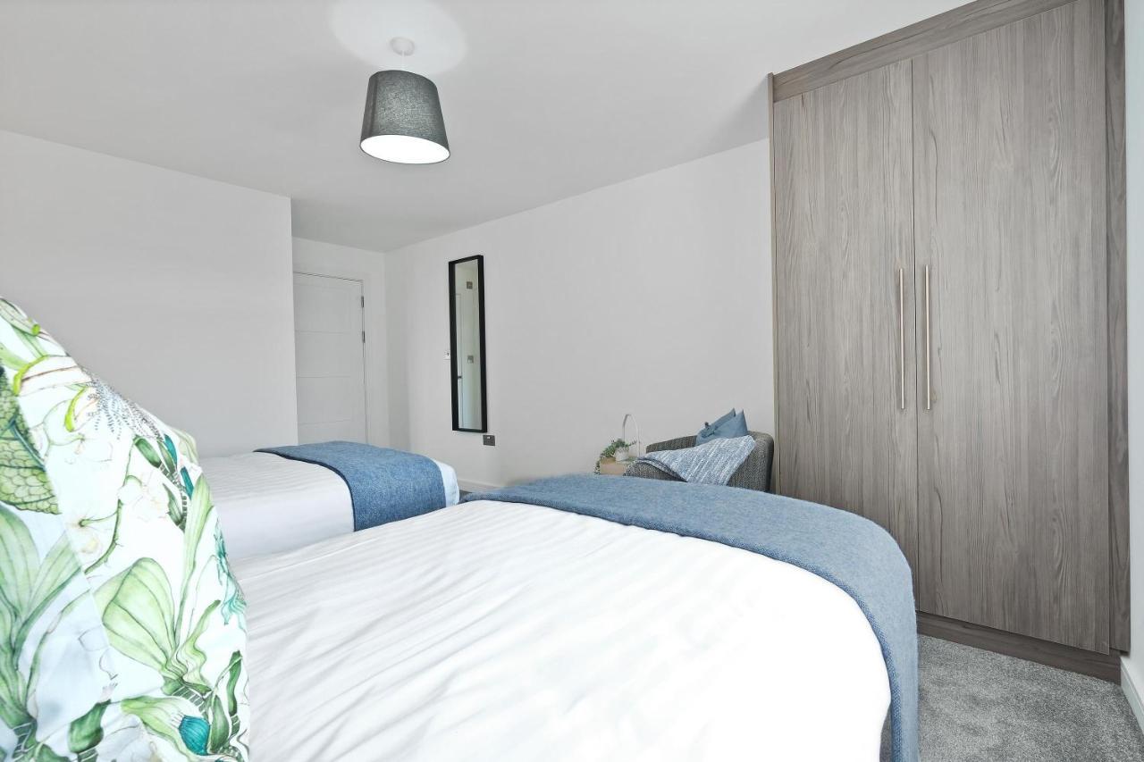 St Martins 2 Bedroom Apartments In Ruislip By 360 Stays Eksteriør bilde