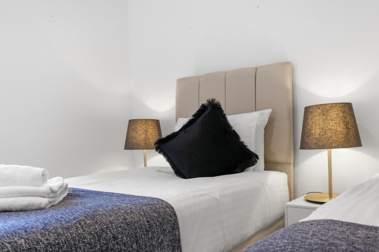 St Martins 2 Bedroom Apartments In Ruislip By 360 Stays Eksteriør bilde