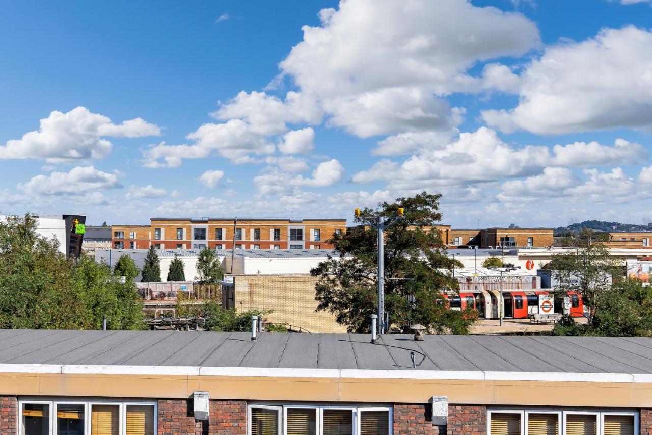 St Martins 2 Bedroom Apartments In Ruislip By 360 Stays Eksteriør bilde